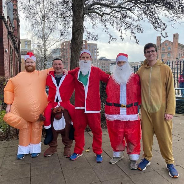 Chris Ward takes on Christmas charity fun run